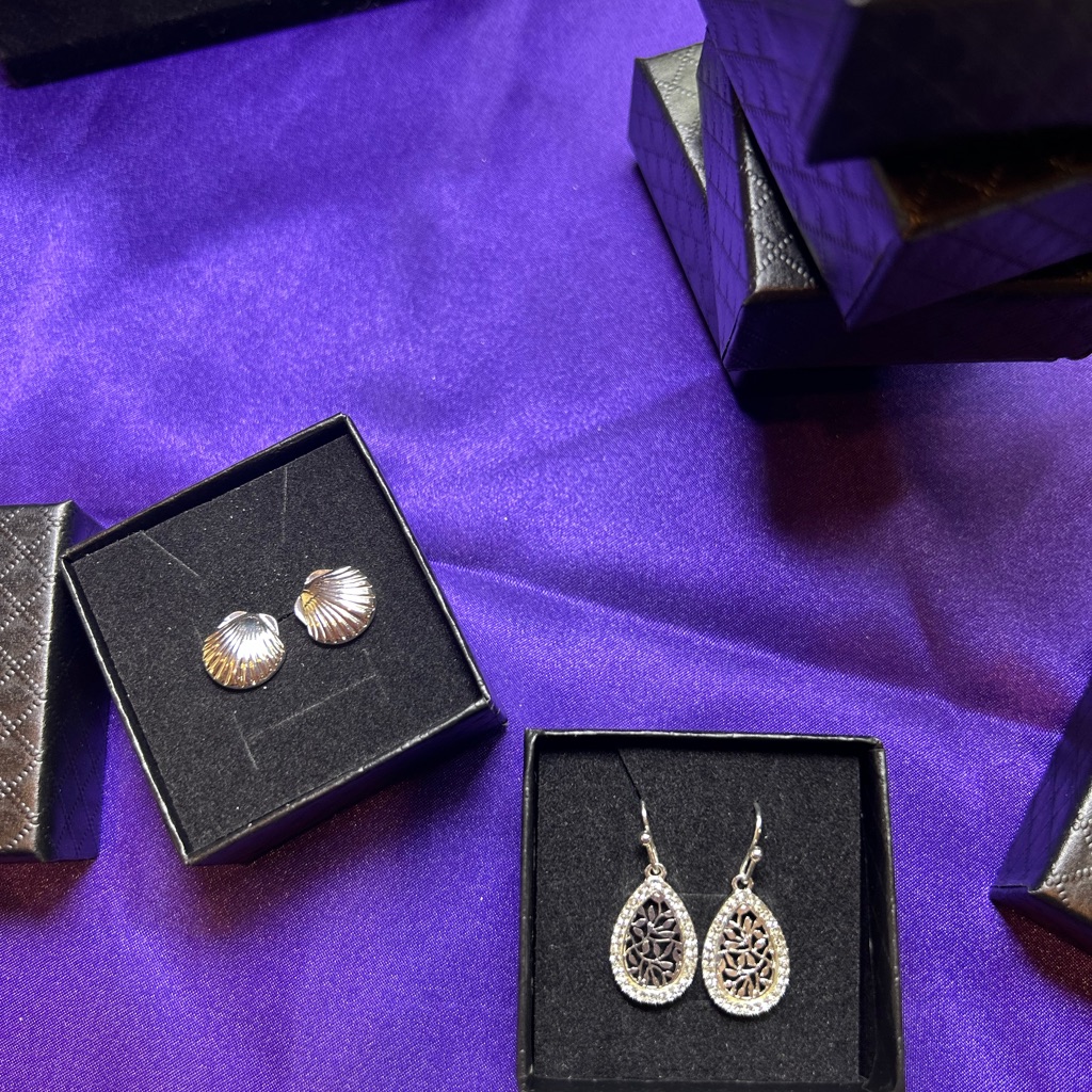 Nordstrom Silver And Black Earrings Set